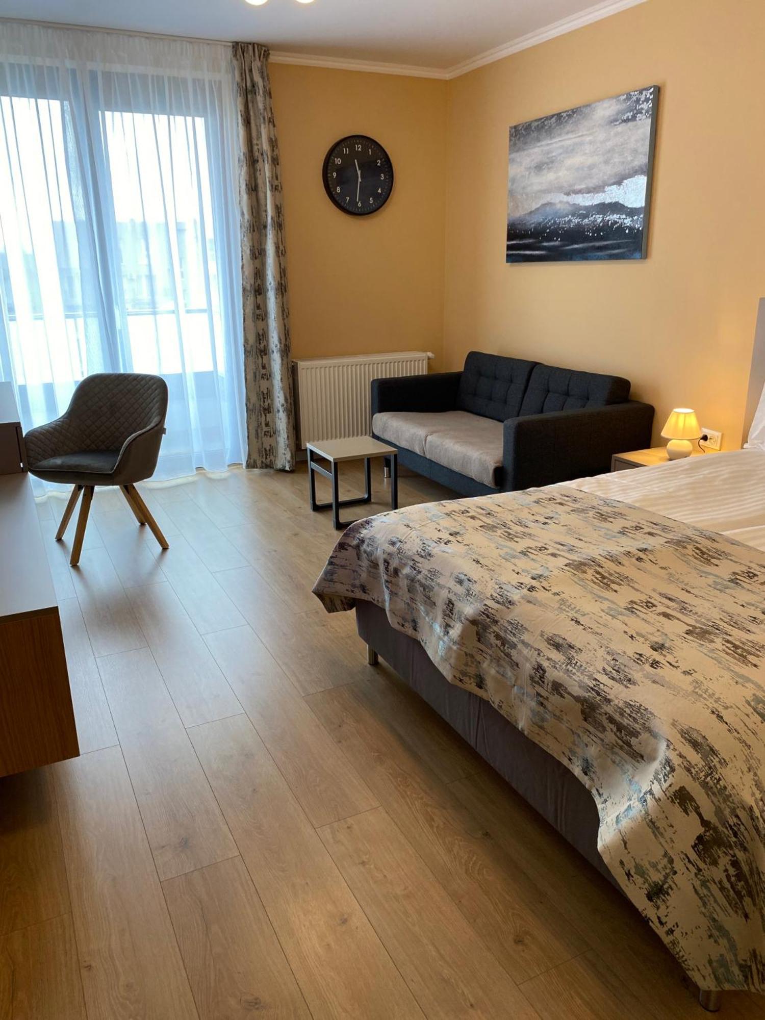 Parklake Home كلوج-نابوكا المظهر الخارجي الصورة